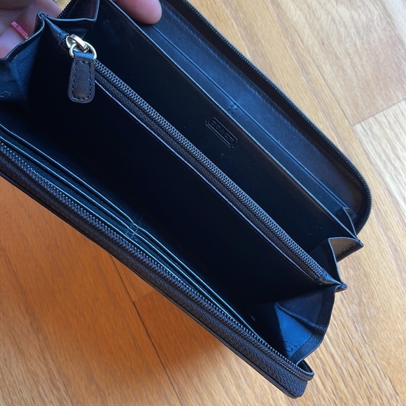 Coach logo canvas accordion style wallet - Picture 3 of 9